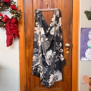 Vince Camuto Black, White & Grey Floral X-Large Scarf 31” X 76”